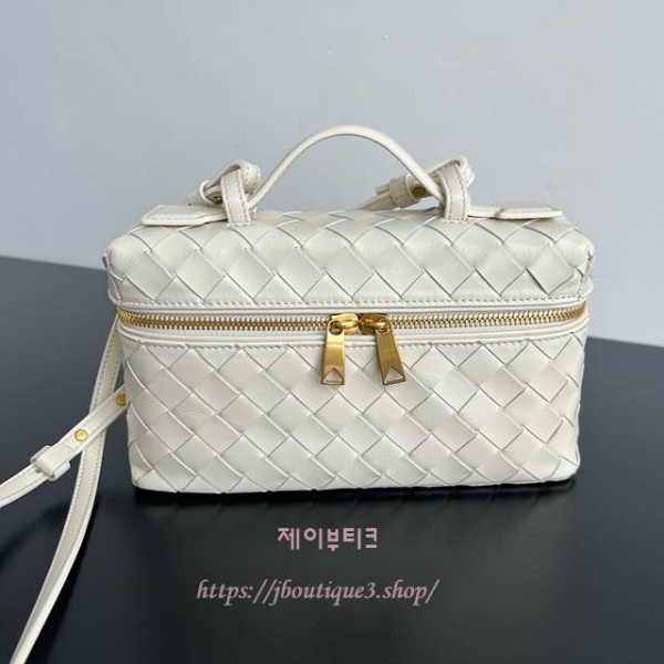 보테가 베네타 베니티 케이스