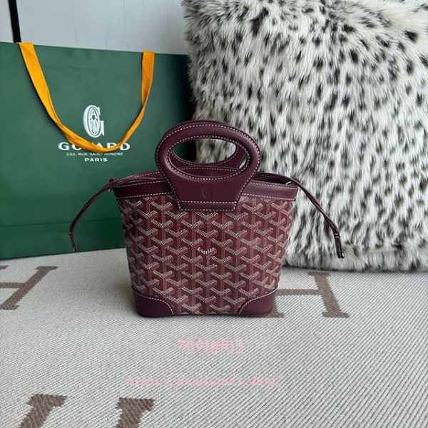 고야드 벨루가 미니백