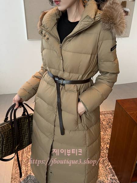 버버리 여성 패딩