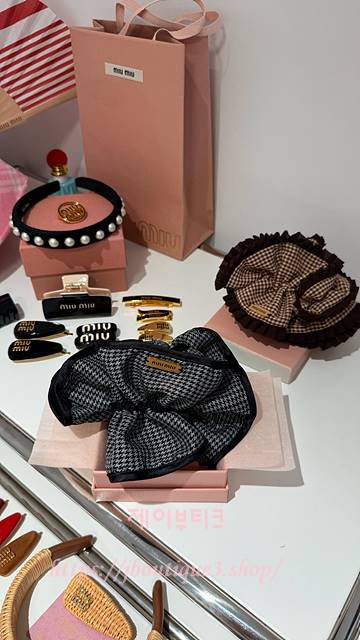 미우미우 헤어 스크런치 (2color)