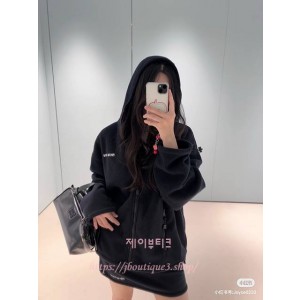 미우미우 후드 집업