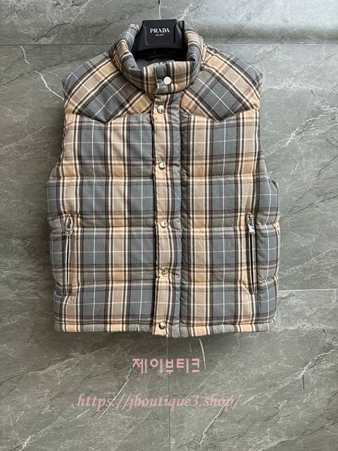프라다 패딩 베스트