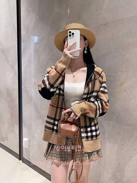 버버리 리버서블 남성 후드 집업