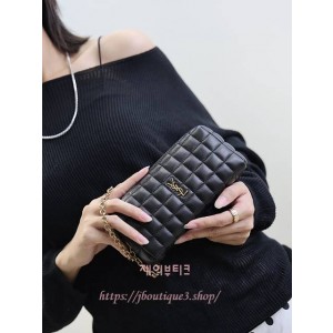 생로랑 CASSANDRE MATELASSÉ CARRÉ 체인 파우치