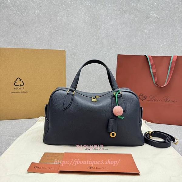 로로피아나 니들백 미디엄