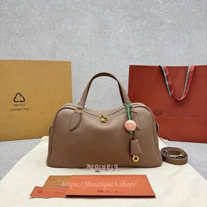 로로피아나 니들백 미디엄