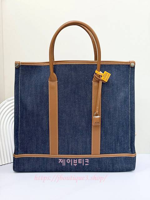 로로피아나 빔 스몰 토트백