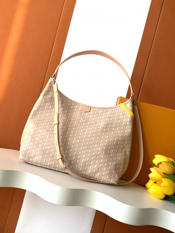 고야드 MOYNAT 호보백