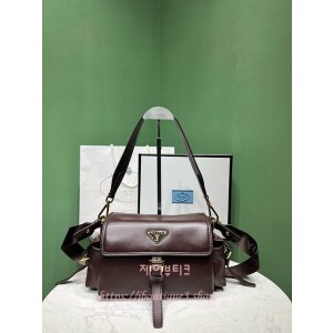 프라다 익스플로어 미디엄 리나일론 숄더백