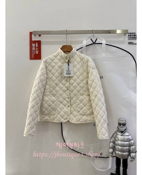 (국내배송 3~4일소요) 몽클레어 Epin 핏 & 플레어 쇼트 다운 재킷 (2사이즈) [61]