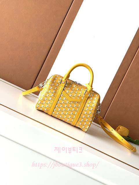 모이나 48H Mini M 보스턴 백