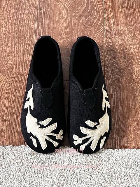 로로피아나 플로티 로퍼