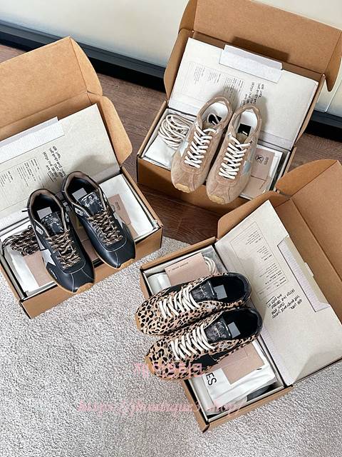 골든구스 남녀 공용 스니커즈 (3color)