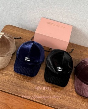 미우미우 벨벳 볼캡 (4color)