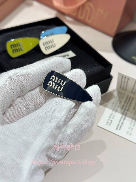 미우미우 헤어핀 (2color)
