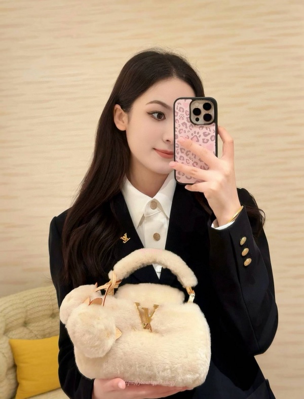 루이비통 LV SKI 카푸스노우