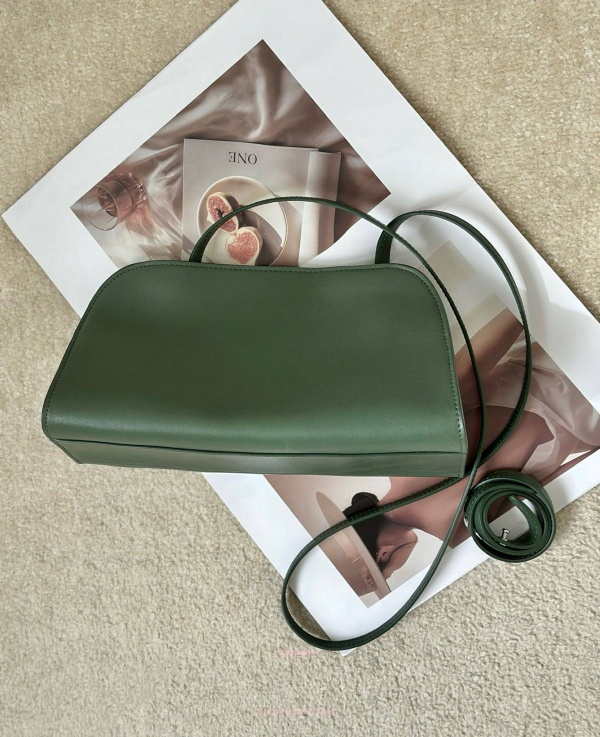 더로우 Peggy 페기 가죽 클러치