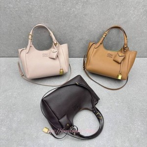 미우미우 나파 가죽 핸드백 (3color)