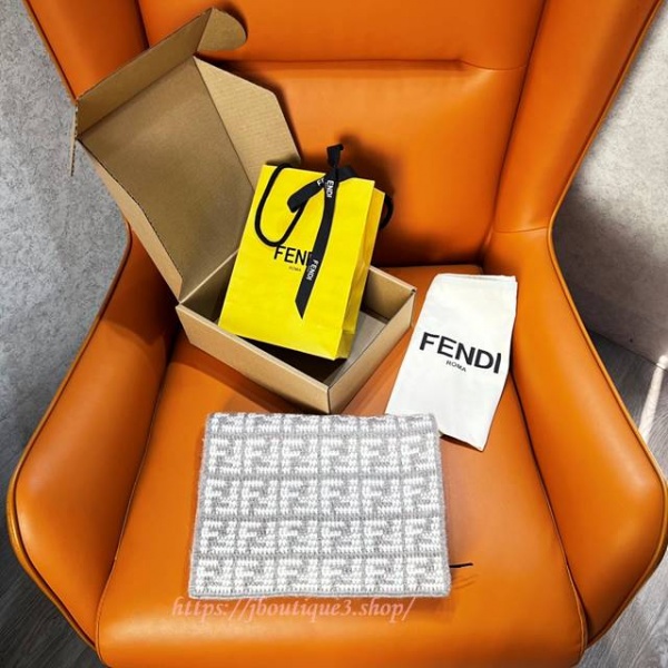 펜디 머플러 목도리